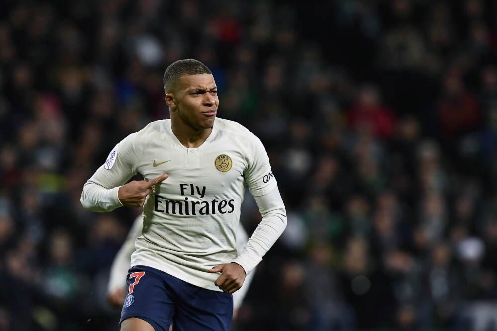 多晶硅收储平台真的来了？通威等光伏巨头联手“反内卷”